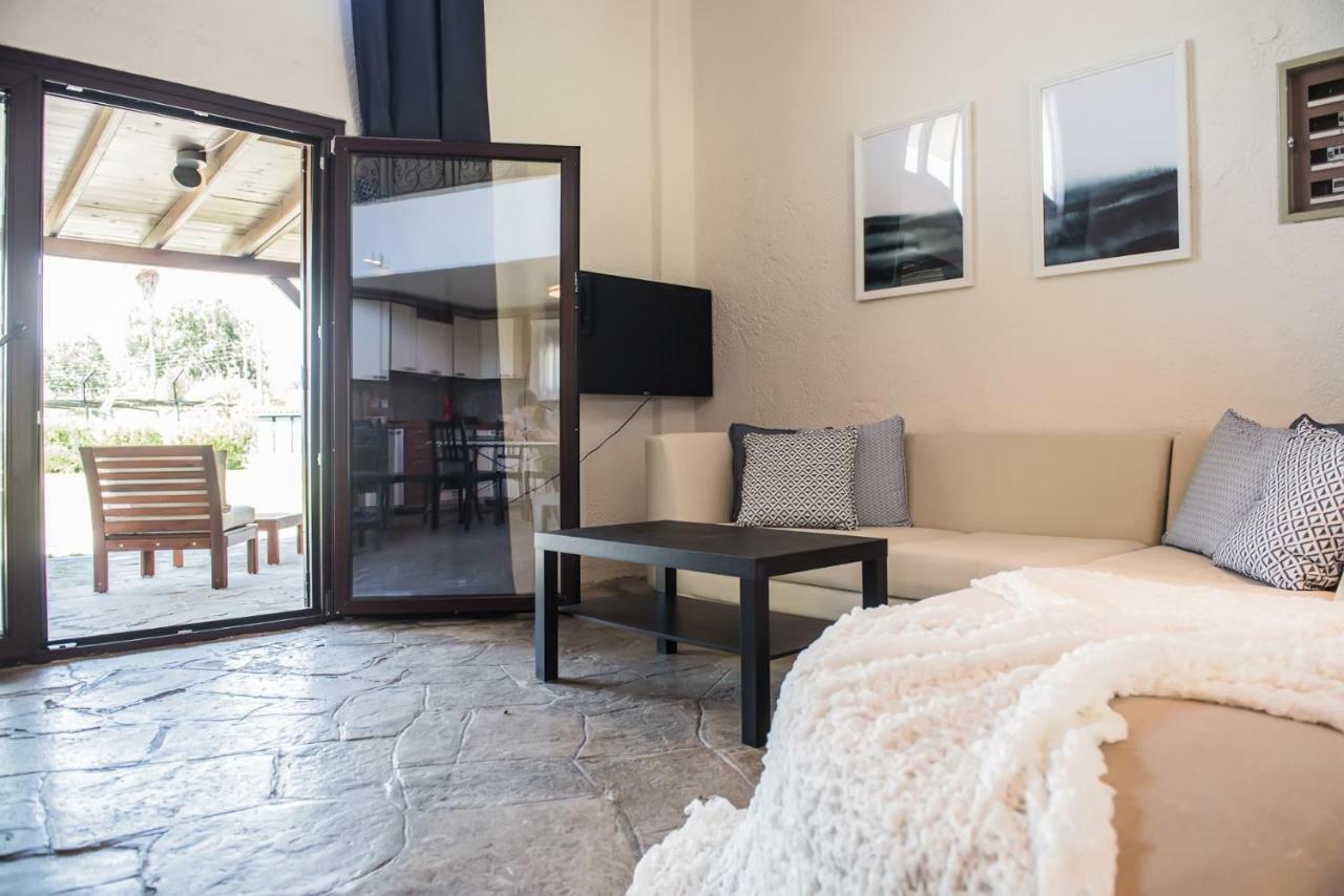 White Blossom Villa #Fourka Skala Fourkas Exterior photo